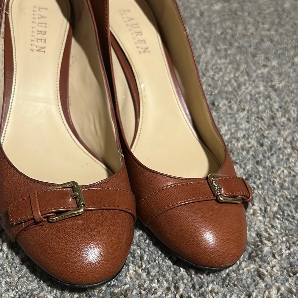 Brown Heels with Smooth Leather and Decorative Buckle